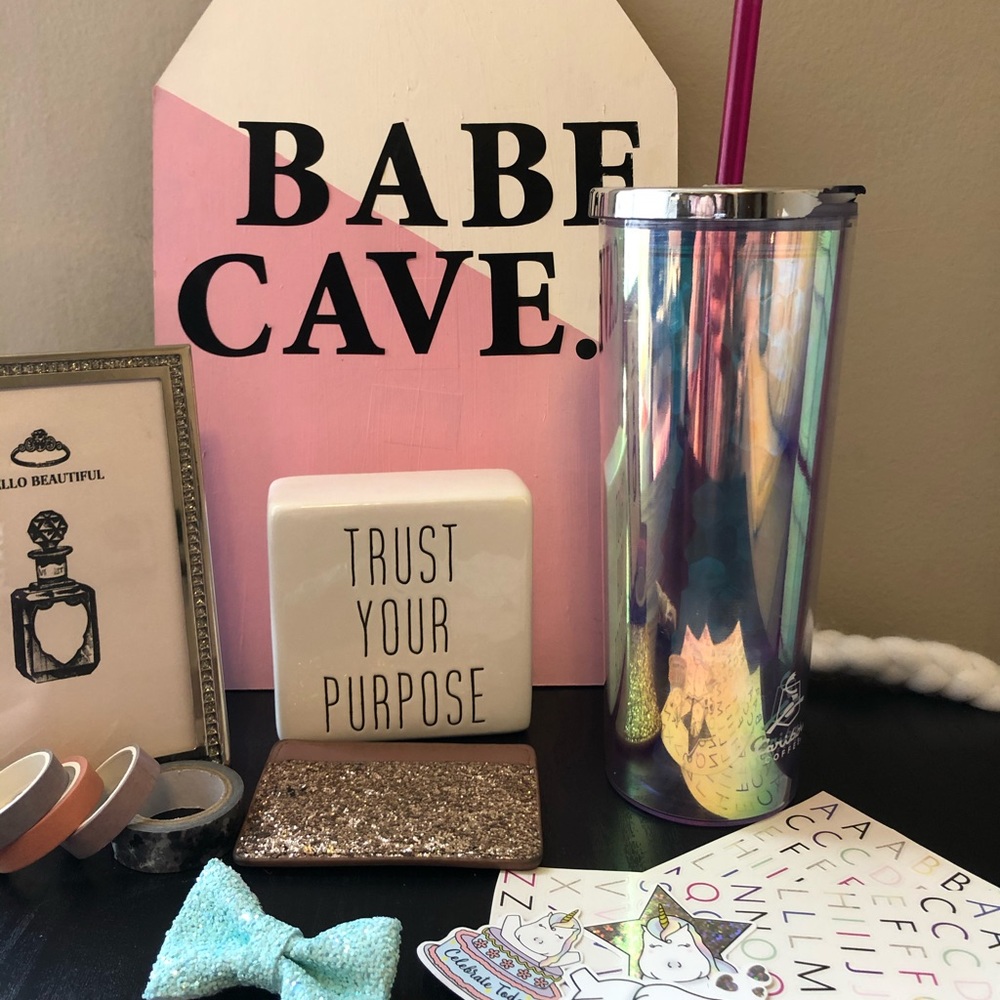 CUTE Girly Office supplies/decor BUNDLE!